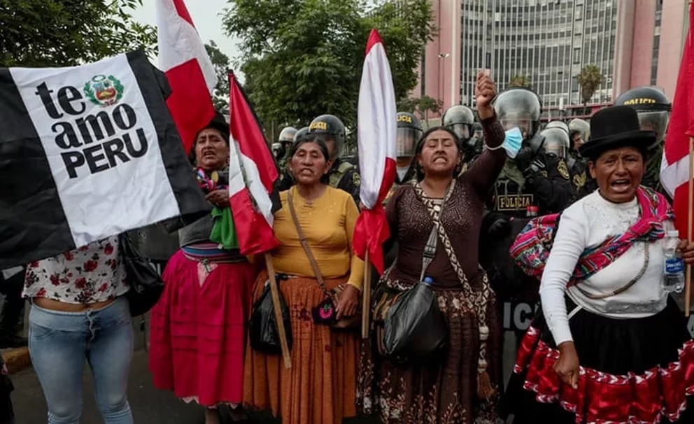 defensa democracia perú